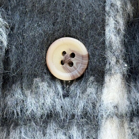 Cat & Jack Black & White Plaid Shirt Jacket Boys Large (10/12) Button Front - Picture 3 of 6